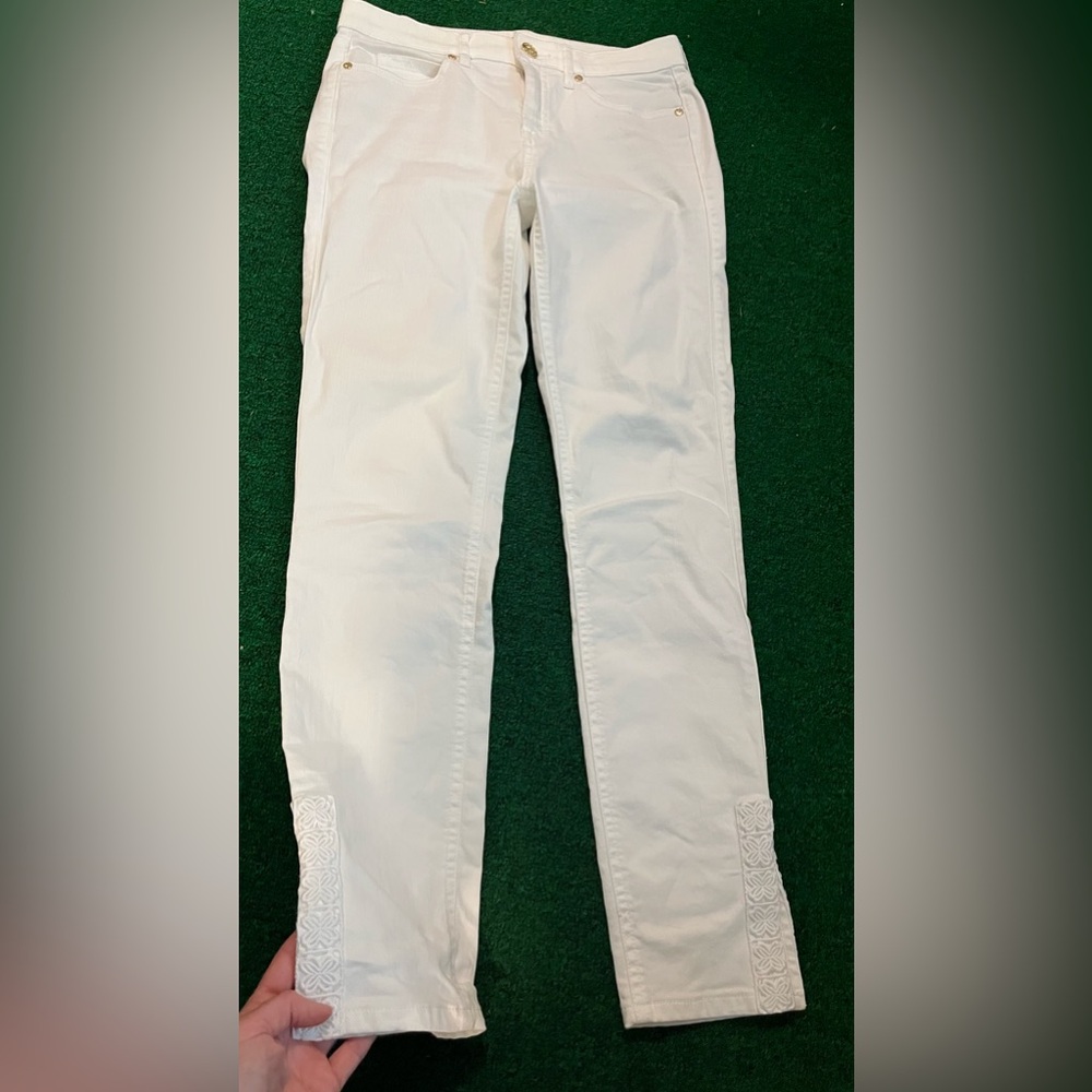 Lilly Pulitzer size 2 lace trim white jeans
